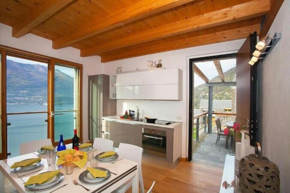 Paradiso Del Lago Orchidea 1 Bellano Exterior photo